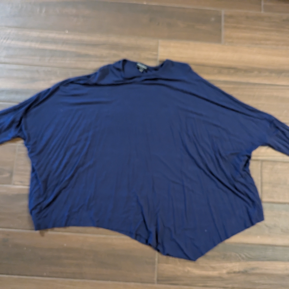 Women's Navy Blue Top